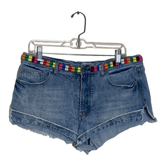 Free People Eliot Embroidered Denim Cut Out Shorts size 30 - Picture 8 of 8